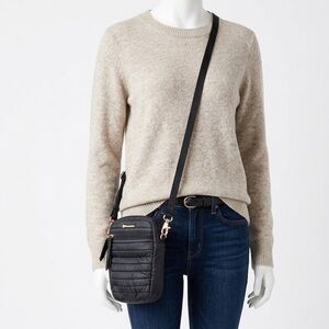 Stella & Dot”Crush It”Quilted Black Phone Crossbody Bag Rose Gold Size 4” by 7”